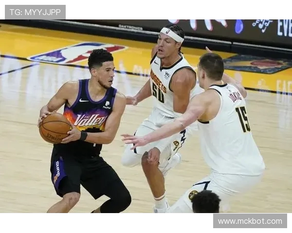 克里斯蒂鏖战三十四分钟九投五中贡献十三分六板三助攻一抢断